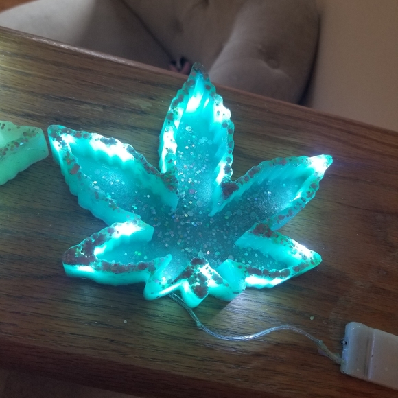 💥LED ASHTRAY💥 - Picture 3 of 7